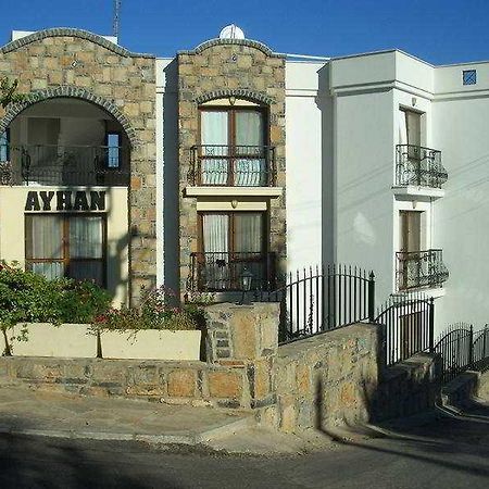 غومْبيت Ayhan Hotel And Pension المظهر الخارجي الصورة